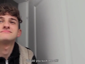 Slim dude doesn't need much to get convinved to get fucked by a horny guy he just met - bigstr