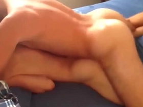 Amico bisex mi rompe il culo